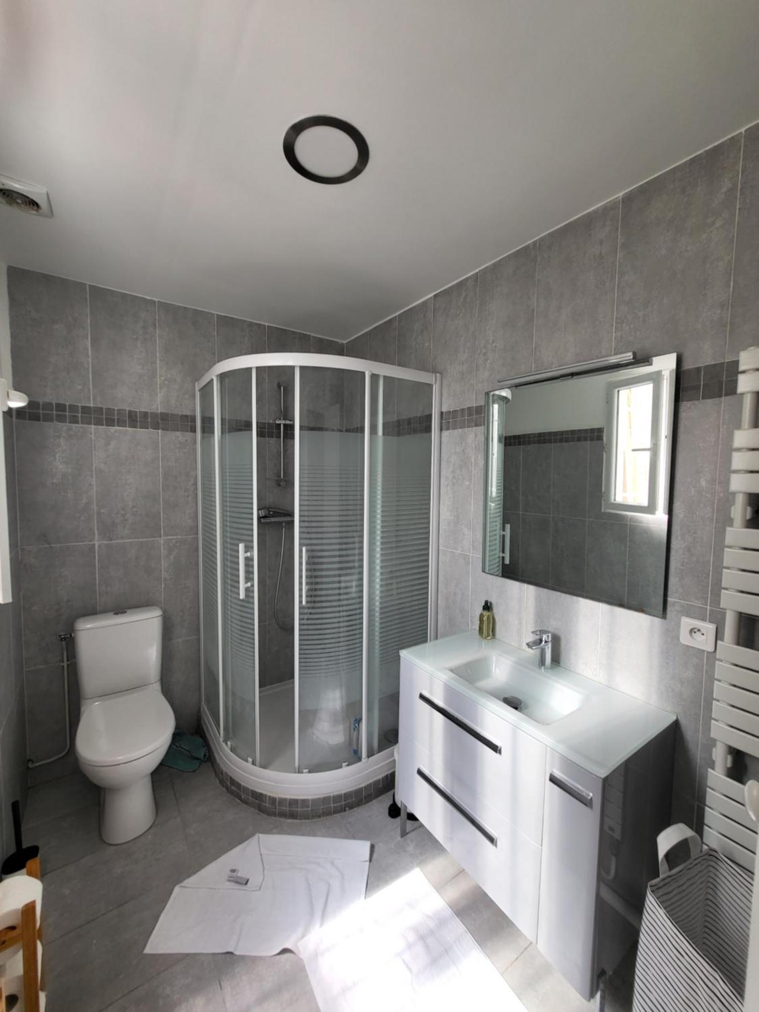 Maison refaite à neuve à 50 m de la Seine - Fêtes non autorisées Vitry-sur-Seine Extérieur photo