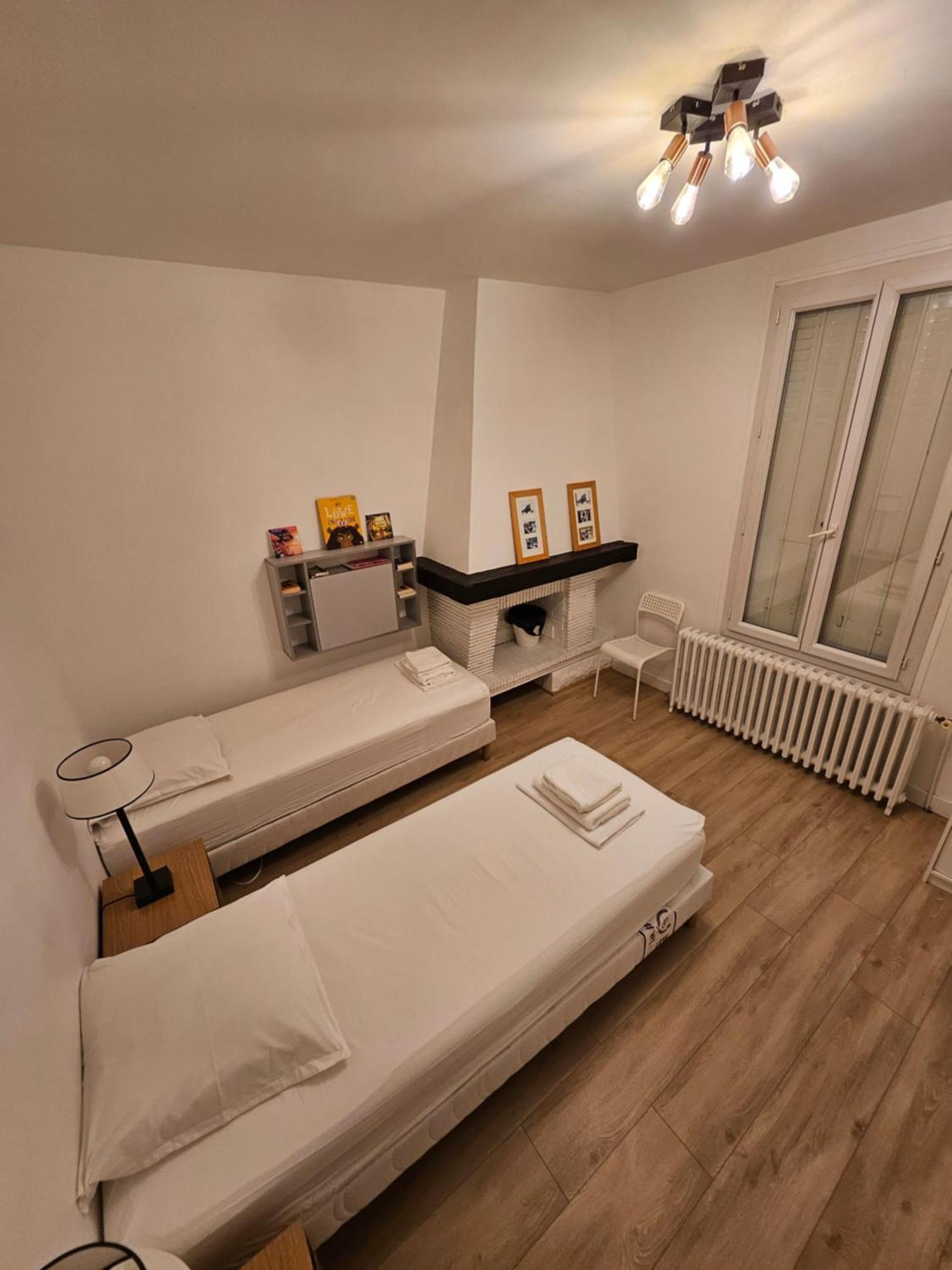 Maison refaite à neuve à 50 m de la Seine - Fêtes non autorisées Vitry-sur-Seine Extérieur photo